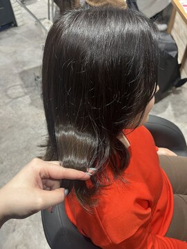 リーオオサカ(Lee Osaka) ダークグレージュ