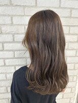 アッシュ 稲田堤店(Ash) ロング×カーキベージュ