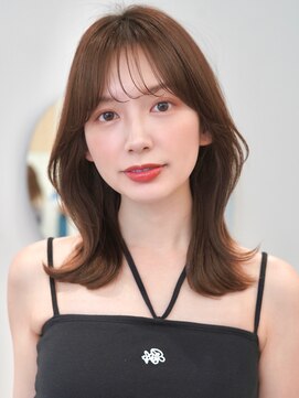 アンアミ シブヤ(Un ami shibuya) 【Unami】TOMI 女性らしい上品なレイヤーカット　ミディアムヘア