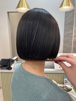 ポジ(poji)&nbsp;ボブ　ミルクティーベージュ　艶髪　髪質改善カラー　ショート