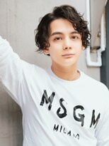 トトサ ルティア(TOTOSA Rutia) メンズスタイル