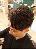 20～40代向け強めニュアンスパーマ<理容室>