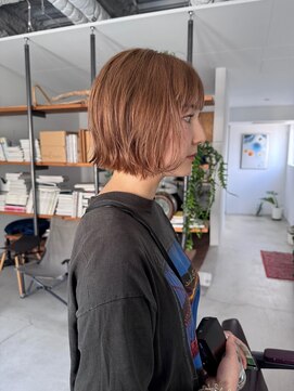 キャンバス(canvas) ボブでベージュ