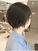 ショートカット/顔周りカット/レイヤーカット/チャコールグレー