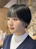 ルイ(ROUIS produced by LUCK 津田沼)&nbsp;ROUIS 津田沼 ショート/ホワイトグレー/フェイスフレーミング