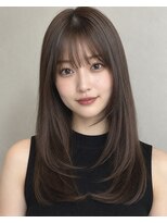 フィックス(FIX)&nbsp;骨格をカバーし小顔に！まろやかグレージュカラー