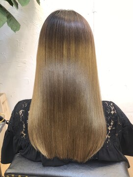 アコンプリッシュ 代官山 恵比寿(accomplish) クリスタルミネコラ