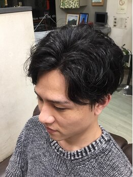 ヘアスペース ハナモト(hair space hanamoto)の写真/【ご新規様!!平日メンズ限定☆カット+シェービング+眉カット+肩マッサージ¥3500】女性理容師も在籍!