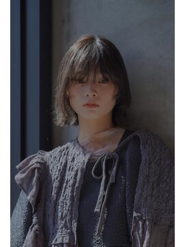 アトリエノエラ(Atelier Noella) グレージュ/レイヤー/大人可愛い/ナチュラル/透明感/南草津/草津