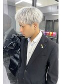 ～メンズシルバーカラー～【Ria 大阪 梅田】