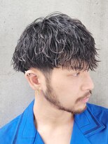 フィフス 原宿(fifth)&nbsp;ツイストスパイラルパーマツーブロックショートレイヤーマッシュ