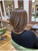 ハネてもお洒落♪レイヤーカット×くびれスタイル