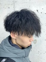 ビューブルー 亀戸錦糸町(VIEW BLUE)&nbsp;縦落ちツイストスパイラル/波巻きパーマ/マッシュショート