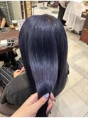 ブルー
