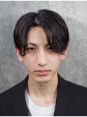 センターパートスタイル