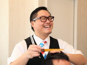 モーリーの床屋の写真/【8:00～21:00まで】出勤前や、お仕事帰りに通いやすいのが◎大事なお仕事前や、頑張った日の癒し時間に―