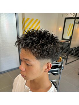 ピンパーマで作るアクティブショート