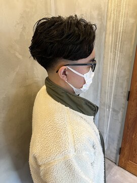 リリアーナ(LILIANA) フェザーパーマ　リバースパーマ　メンズ池袋