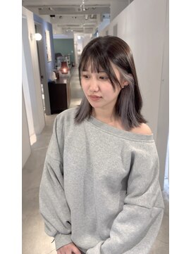 チル(chill) 透明感インナーカラー！