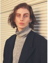 ジジバイワースホワイル(jiji by WORTH WHILE) 刈り上げセンターパートサーフカール波巻きツイストスパイラル