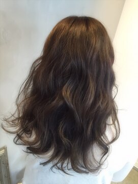 ジーナ(XENA) ビターモカアッシュ