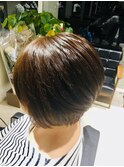 前下がりボブ