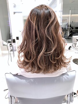 レイズ 立川(RAYS) 【RAYS/金本】外国人風バレイヤージュ×ヌーディーベージュ