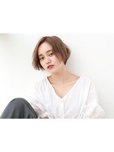 ≪全方位から美しいショート≫経験豊富なStylistにお任せ!大人可愛い美フォルムショートで小顔効果も期待♪