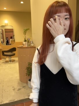 リン(Lin) オン眉ロング/オレンジ