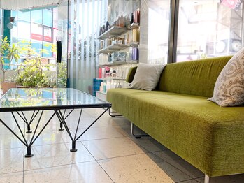 CUT HOUSE MORE下通店