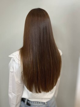 ウィズ 本店(With)の写真/元から髪が綺麗な人のようになれる―。地毛風ストレートが人気☆ハイレベルな縮毛技術をお求めの方に◎
