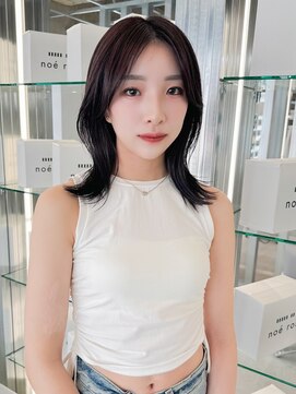 ノエロク 岐阜(noe rok) 大人ミディアムレイヤースタイル2-1
