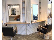 ニィー バイ ディコ(nii by Dico)の雰囲気（店内【#井尻駅#赤み消しカラー】）