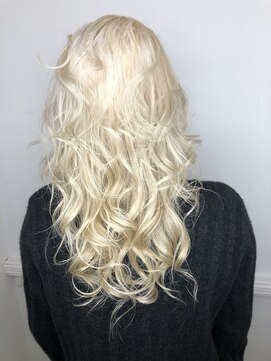 ノエルデイズ(NOEL_DAYS) ブリーチ3回ホワイトベージュ