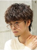 渋谷シャドウパーマメンズカット大きめカール無造作マッシュ20代