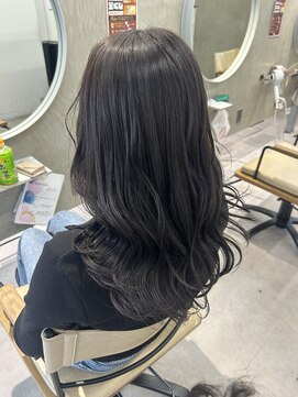 アエル(AELU) ダークグレーカラー