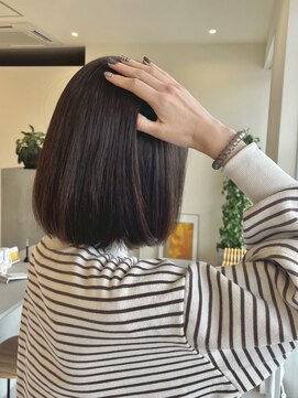 Asobi hair lab【アソビ ヘア ラボ】 「タイトワンレンボブ × ダークショコラ」