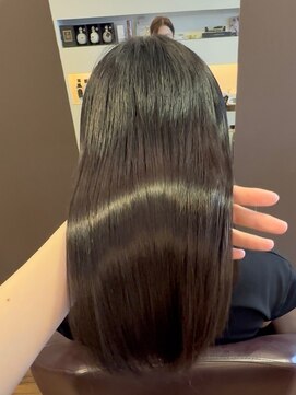 サロンドエトワル(Salon de etoile) 艶感ロング