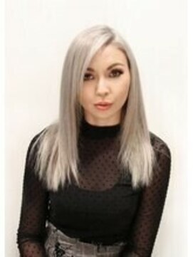 ラブ ロック Love' Lock 【Love'Lock 代官山】外国人風 プラチナブロンドカラー☆