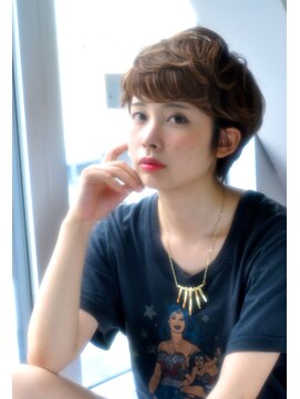 クラン(clan) ゆるふわエアリーショートボブ