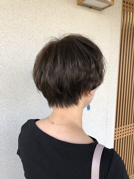 カミユイドコ ニン(kamiyuidoko nin) マッシュショート