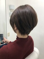 クープドゥクニ(COUPE de KUNI) 大人カジュアルなショートボブ