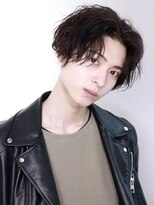 リップス 表参道店(LIPPS)&nbsp;前下りソフトツイストスパイラル【ミディアムセンターパート】