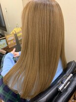 美容室 メザミー MESAMIES 大人かわいい小顔ブリーチカラー透け感ストレート