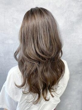 オアシス ガーデン 上野店(Oasis GaRDEN) ツヤ感くすみベージュ♪