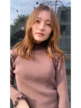 ブランド(BLANDO) 大人ミディアム　大人可愛い　30代40代　レイヤー