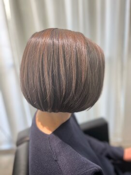 ツムグ 代官山店(TUMUGU) 白髪ぼかしアッシュブラックミントアッシュ×小顔ショートボブ