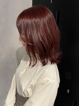 ミア 立川駅(MIA) カシスレッドカラー