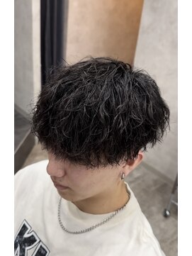 トゥルークリエイション 新越谷(True Creation) 縦落ちツイストスパイラルパーマ