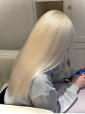 13152髪質改善金髪ホワイトブロンドマロンベージュストレート